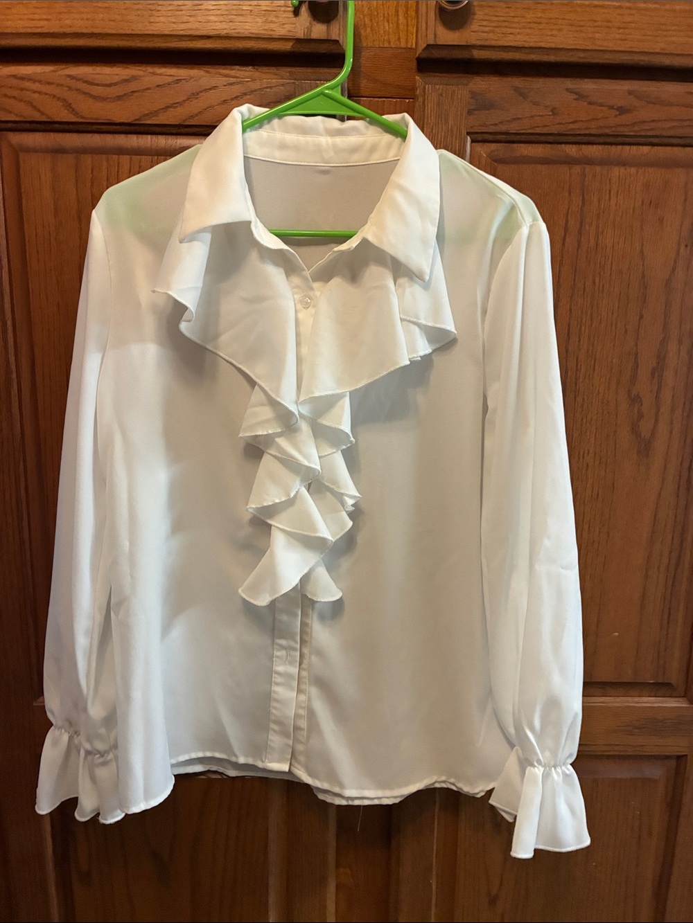 Women's White Ruffle Front Button-Down Blouse size L